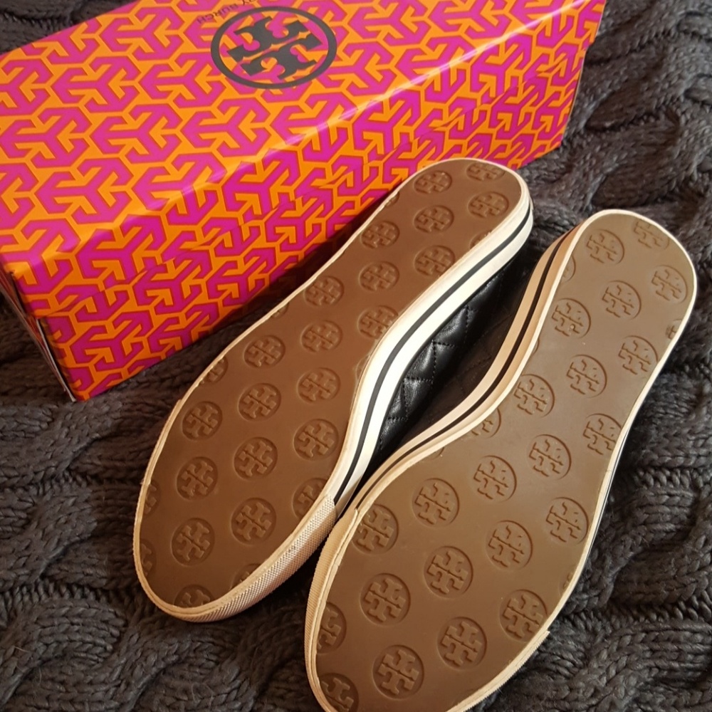 Shoes - Picture 2 of 4